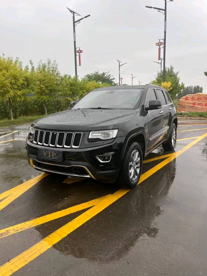 鄭州16年Jeep大切諾基3