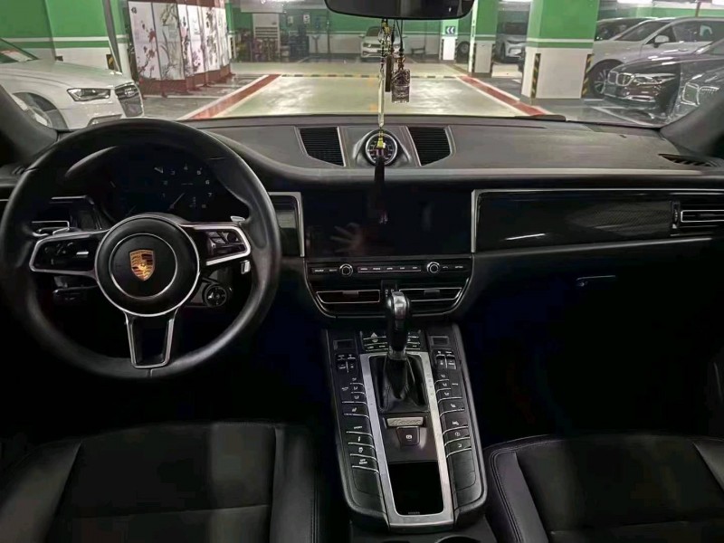 嘉兴19年保时捷Macan9