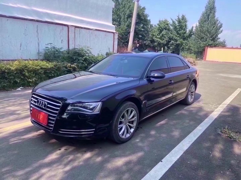 青岛14年奥迪A8L2