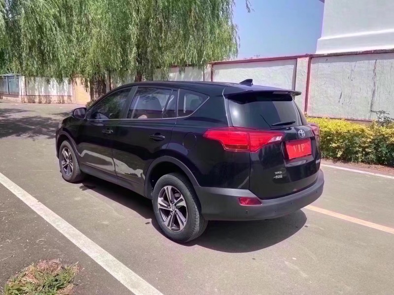 青岛16年丰田RAV4荣放5