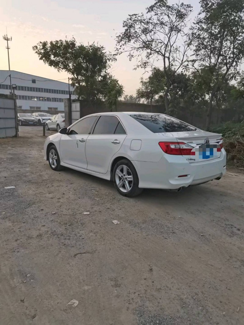 保定14年丰田凯美瑞7