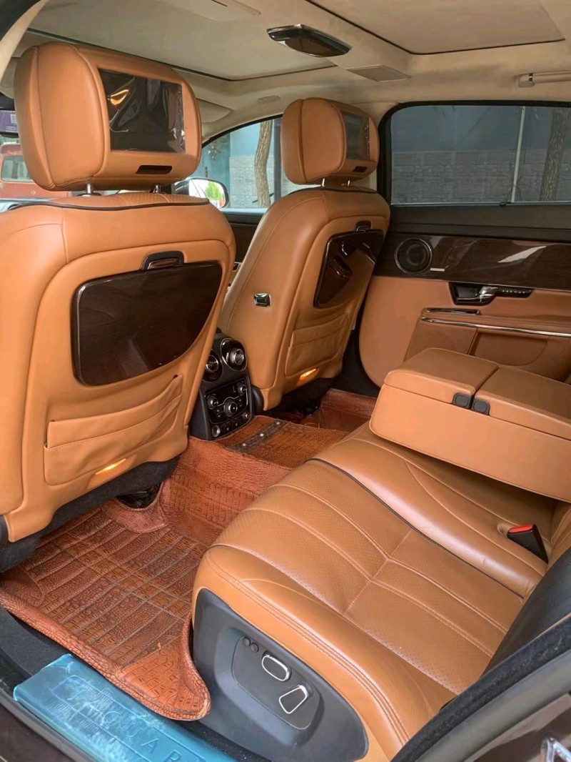 保定12年捷豹XJ7