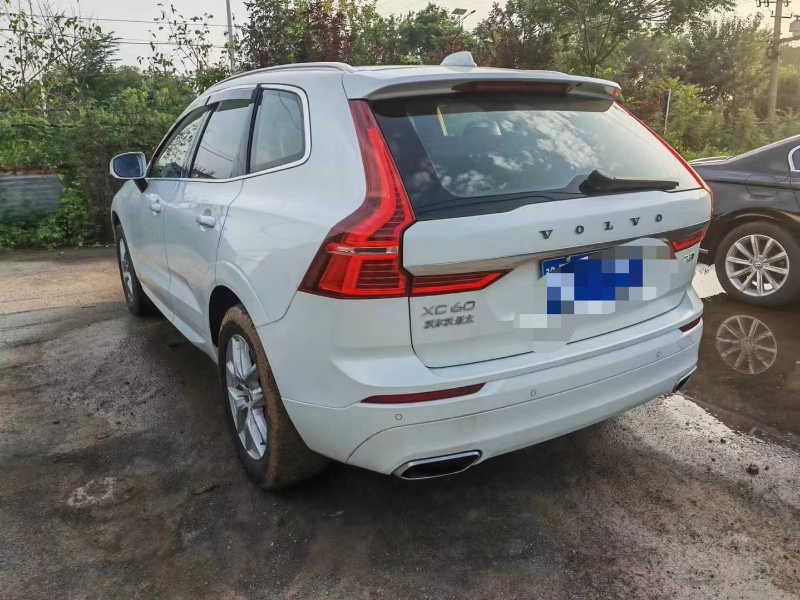 新鄉19年沃爾沃XC606