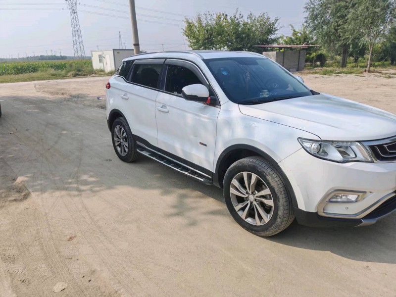 保定17年吉利博越2