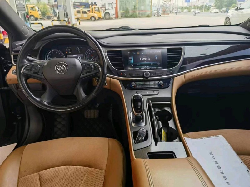 保定17年别克君越7