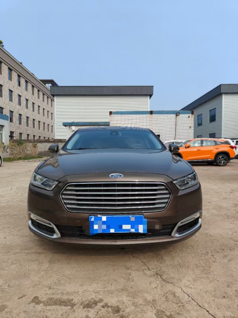 石家庄19年福特金牛座1