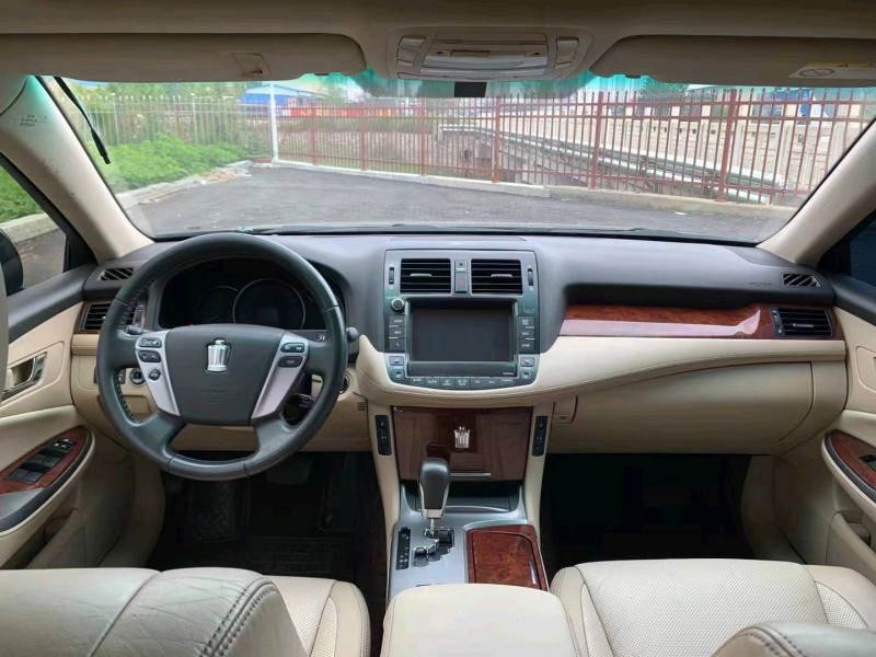 邯郸13年丰田皇冠4