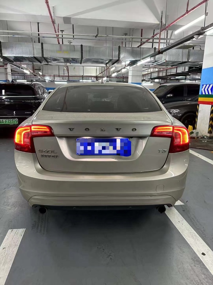 重庆16年沃尔沃S60L6
