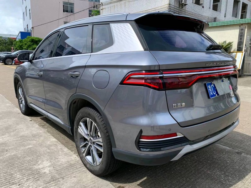 中山21年比亚迪宋5