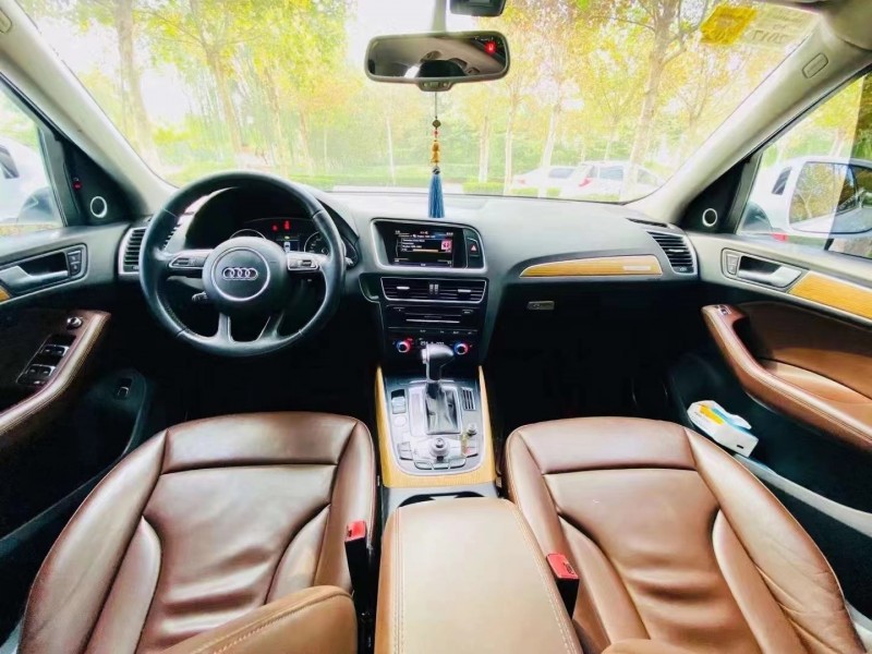 济宁15年奥迪Q57