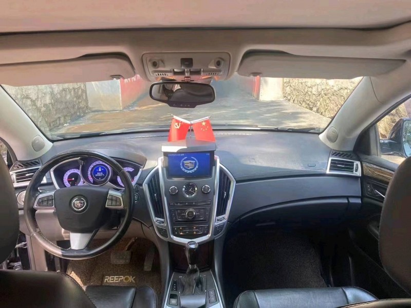 邯郸13年凯迪拉克SRX4