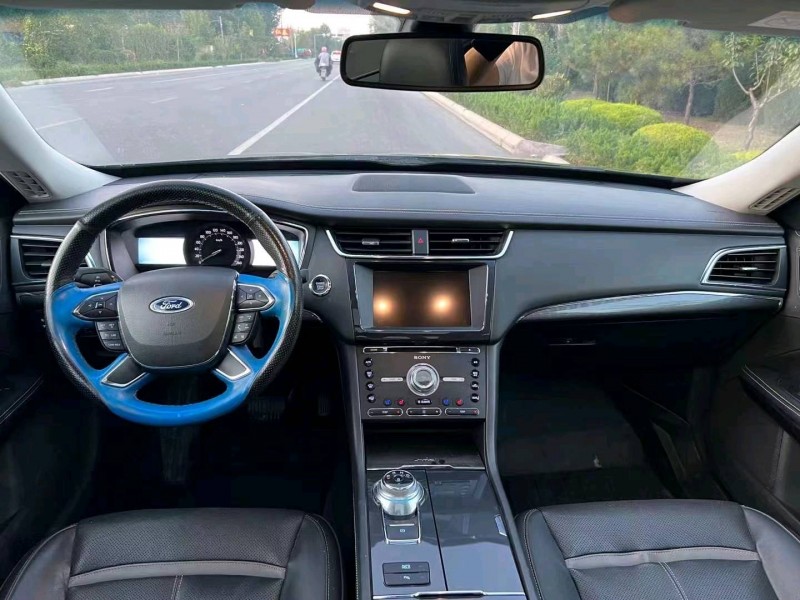 枣庄16年福特金牛座9