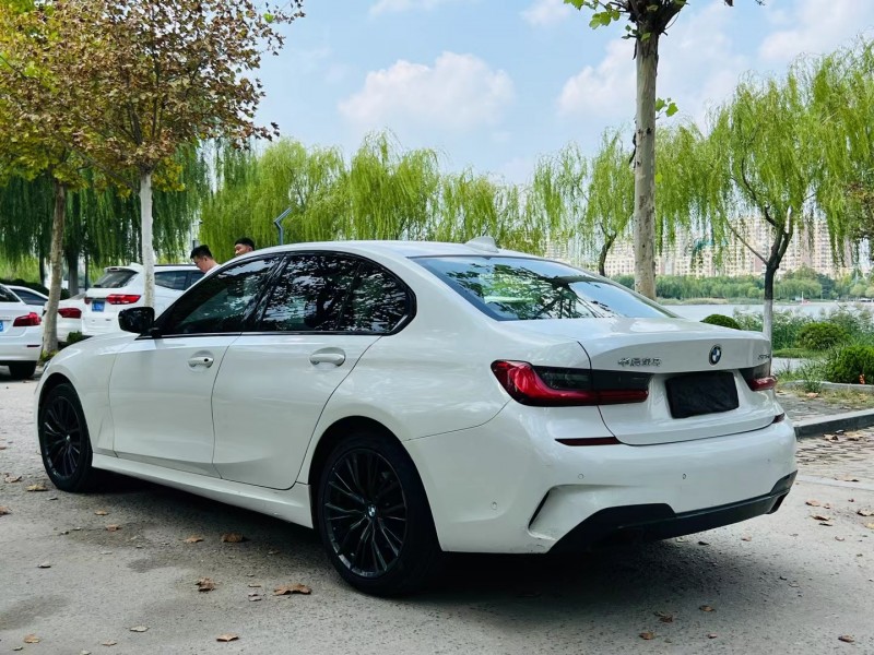 济宁20年宝马3系4