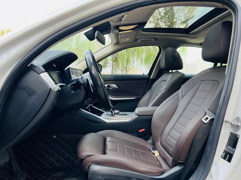 济宁20年宝马3系7