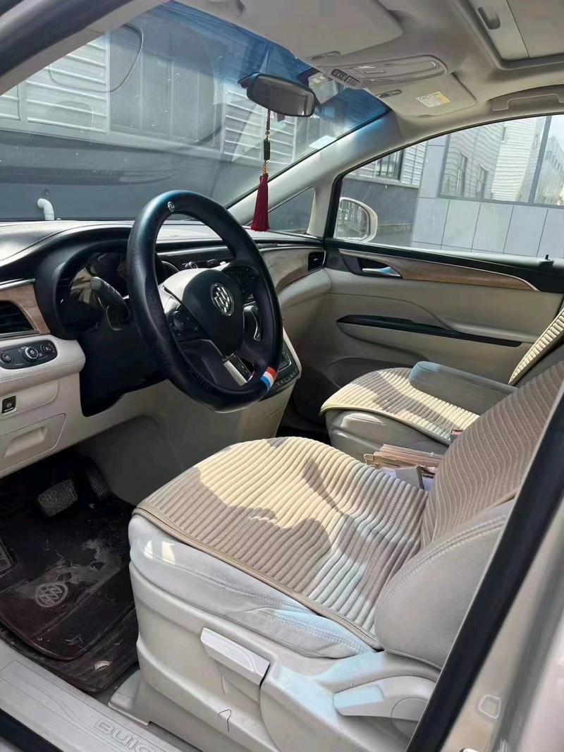 枣庄19年别克GL85