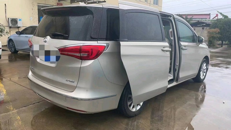 枣庄19年别克GL86