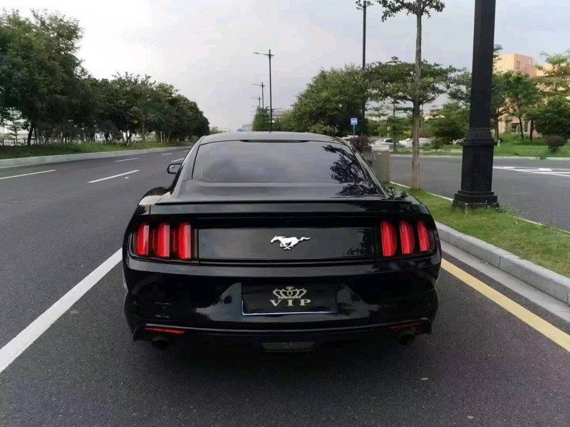 珠海17年福特野马9