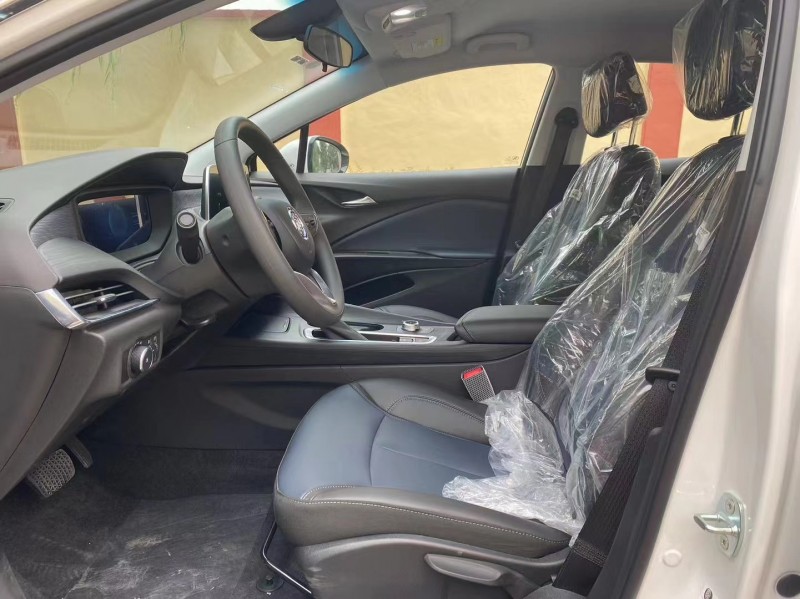 青岛23年别克微蓝6