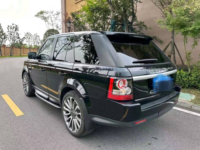 衡阳11年路虎揽胜运动7