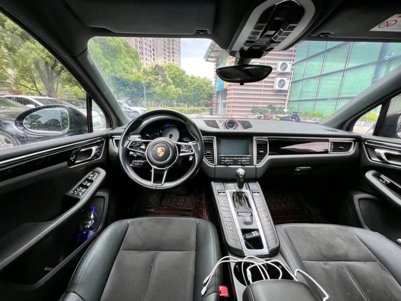 嘉兴15年保时捷Macan7