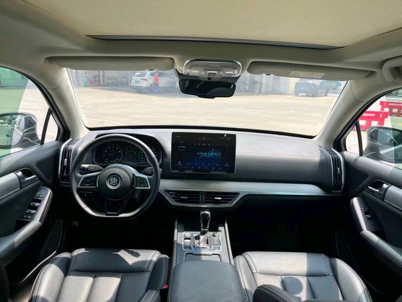 珠海19年比亚迪唐8