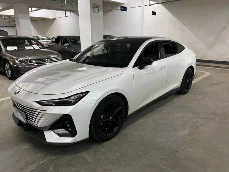 衡阳22年长安汽车UNI-V2