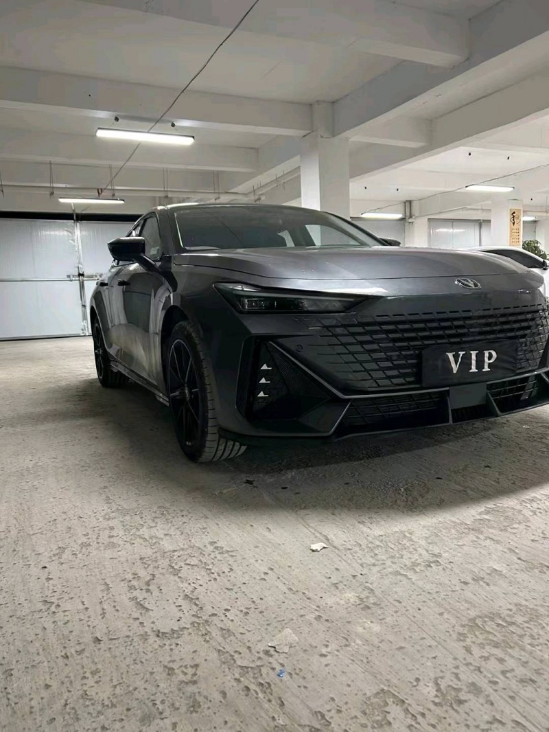 六盘水23年长安汽车UNI-V2