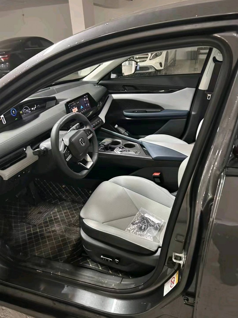 六盘水23年长安汽车UNI-V5