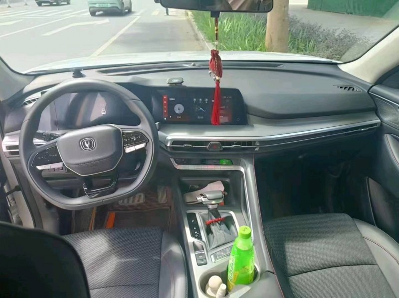 汕头23年长安汽车CS354