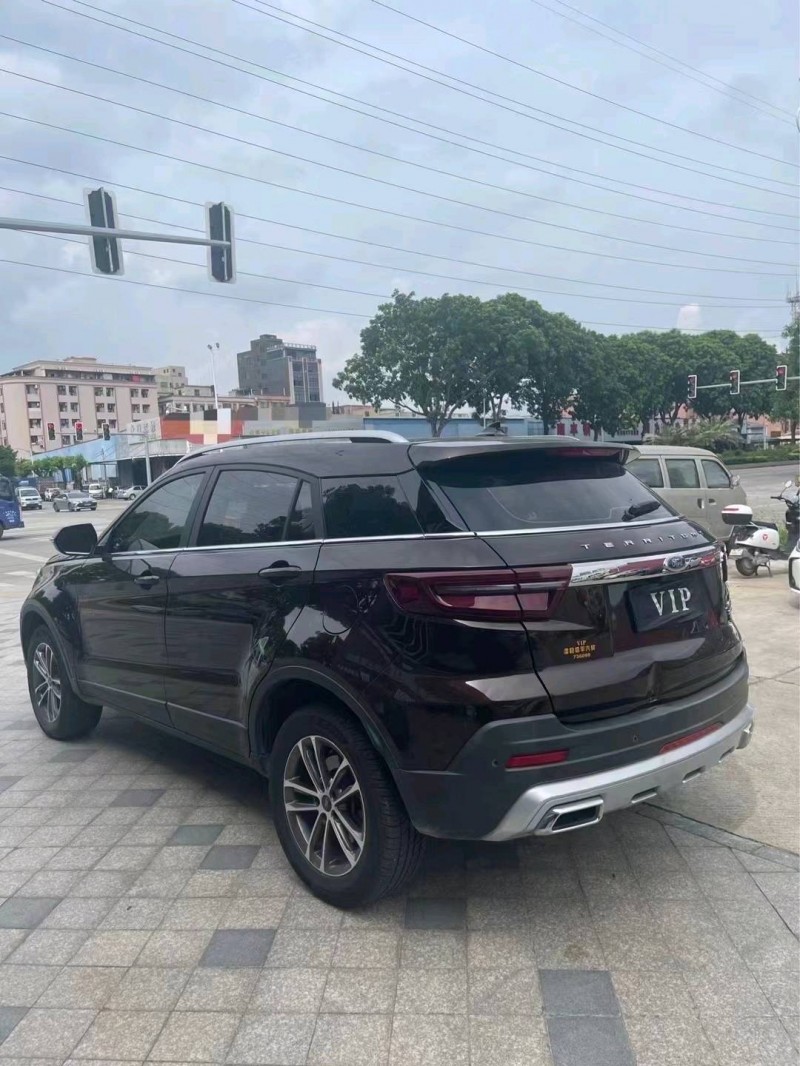 珠海21年福特领界5