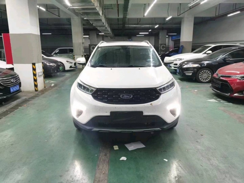 苏州21年福特领界1