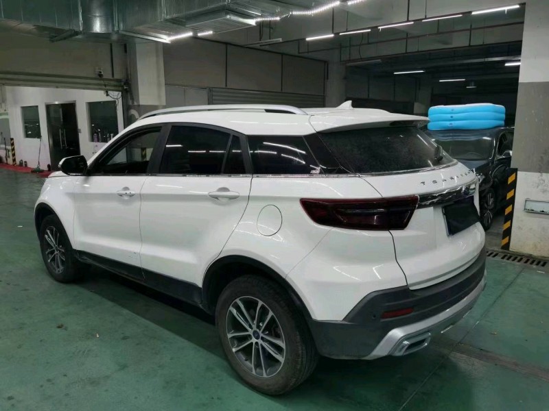 苏州21年福特领界6