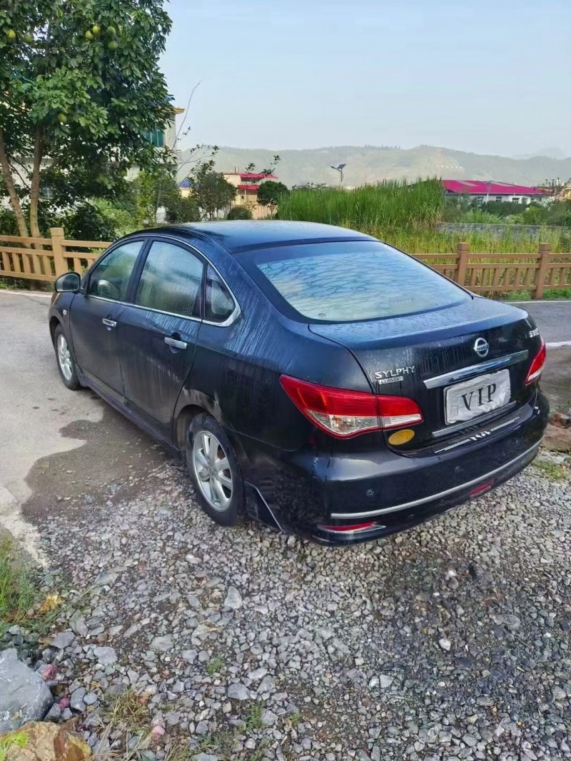 萍鄉16年日產軒逸5