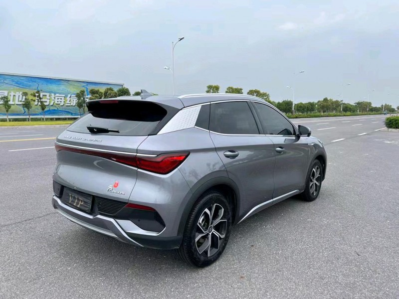 盐城23年比亚迪元8