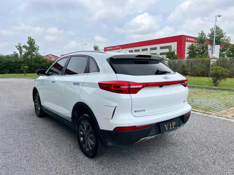 盐城21年威马汽车EX-58