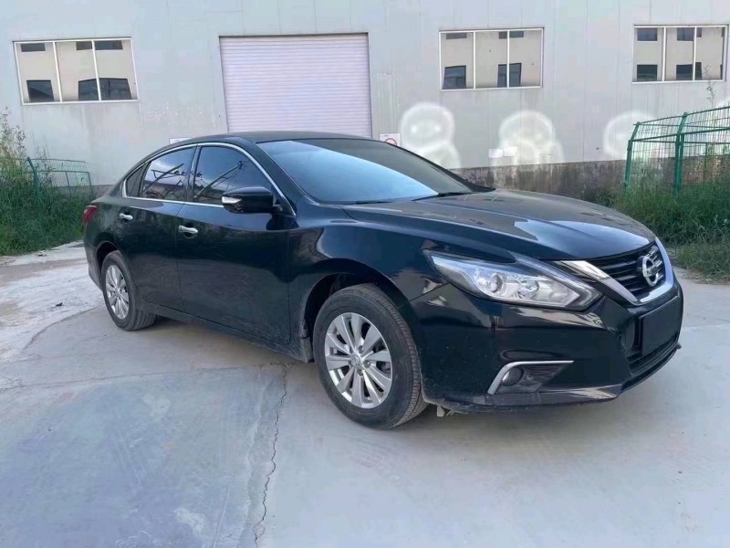 廊坊19年日产天籁3