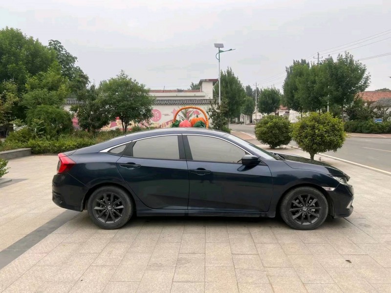 济南19年本田思域7