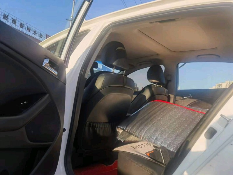 邯郸13年起亚K55