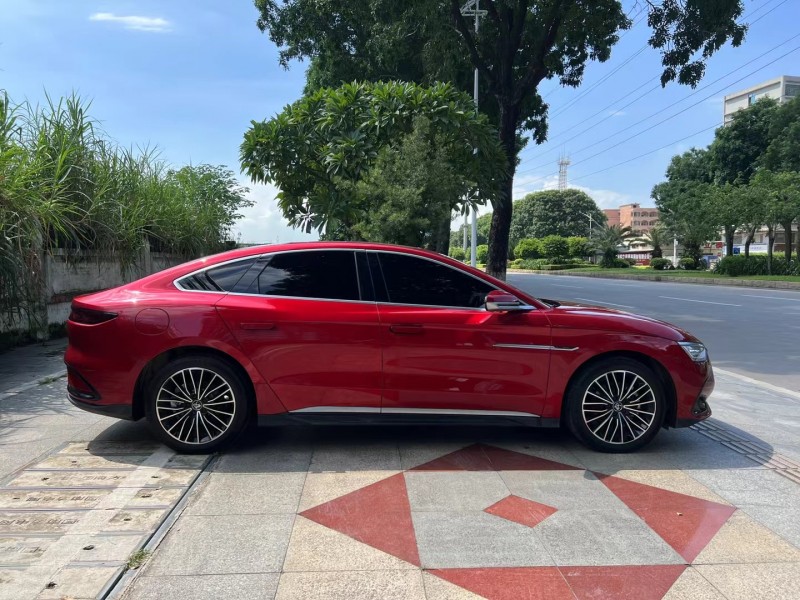 东莞22年比亚迪汉8