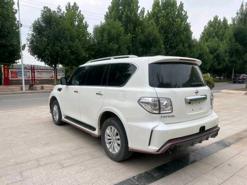 济南18年日产途乐8