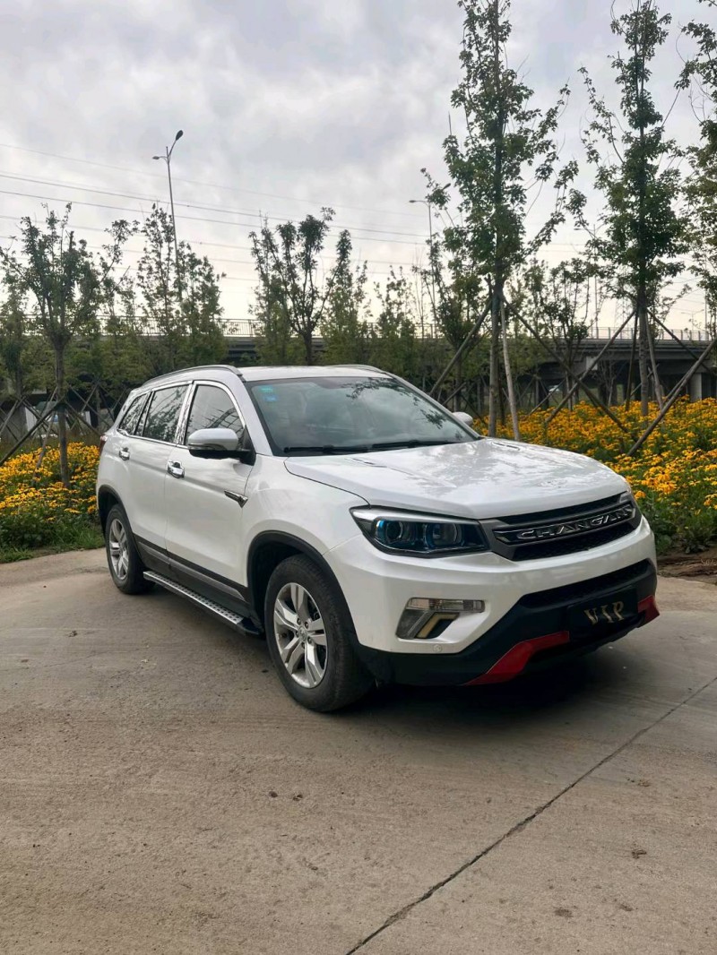 青岛16年长安汽车CS753