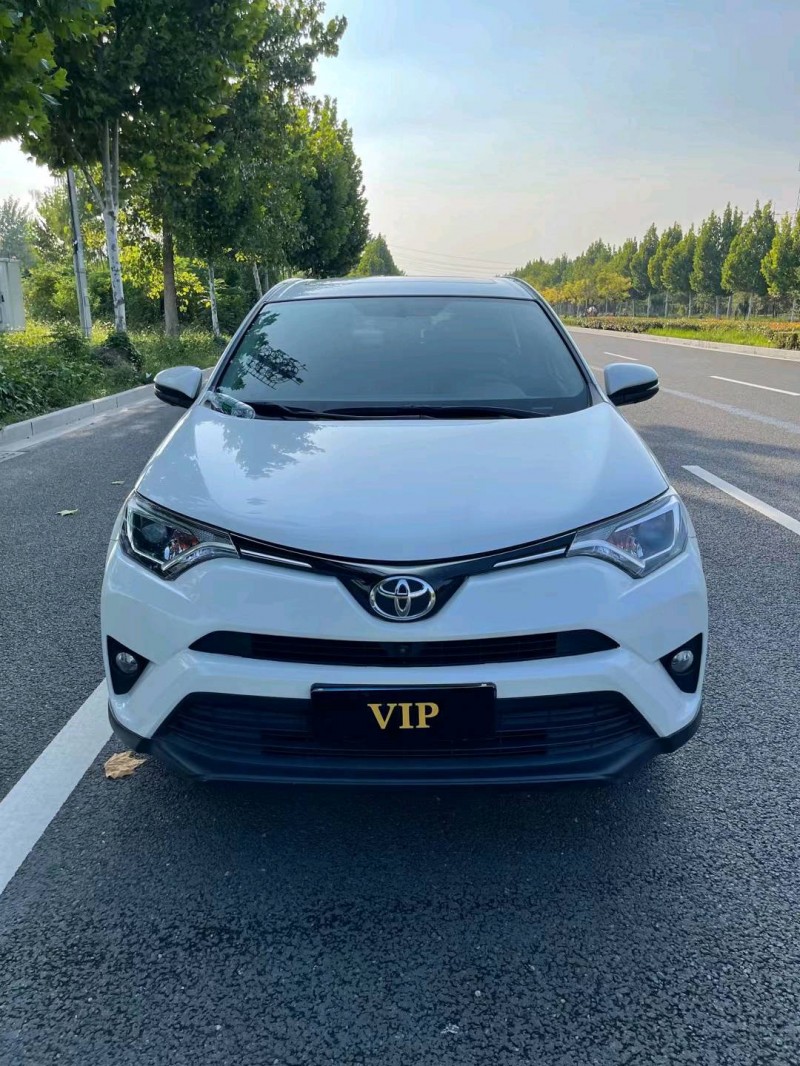徐州19年丰田RAV4荣放1