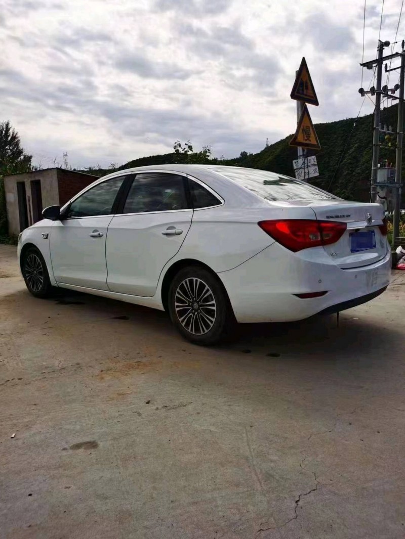 邯郸16年别克英朗4