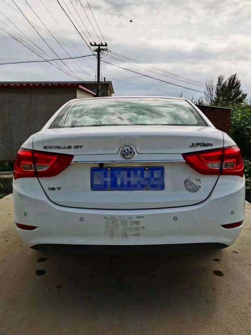 邯郸16年别克英朗6