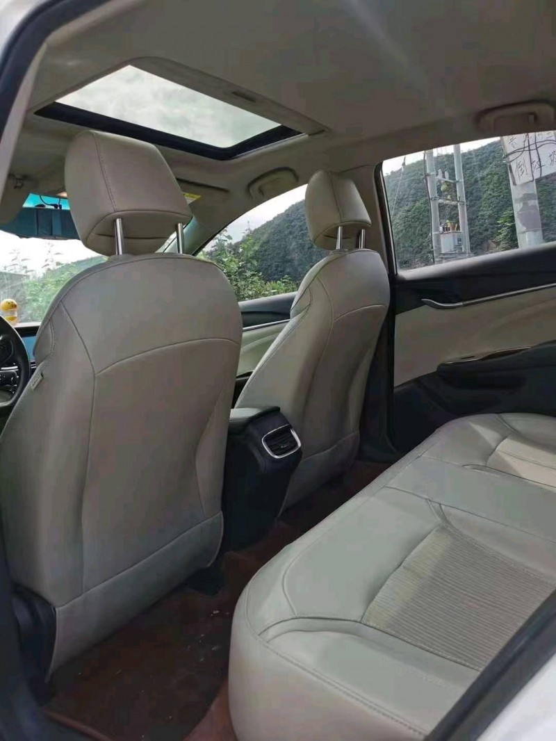 邯郸16年别克英朗8