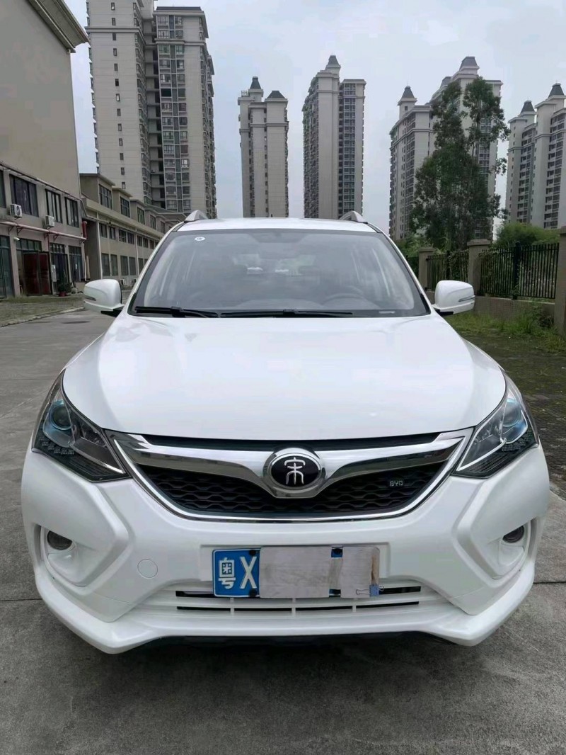 江门17年比亚迪宋1