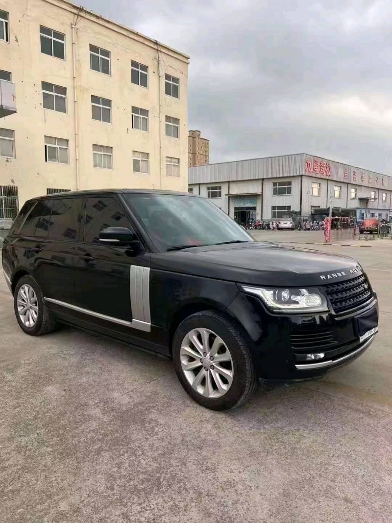 济宁15年路虎揽胜行政3