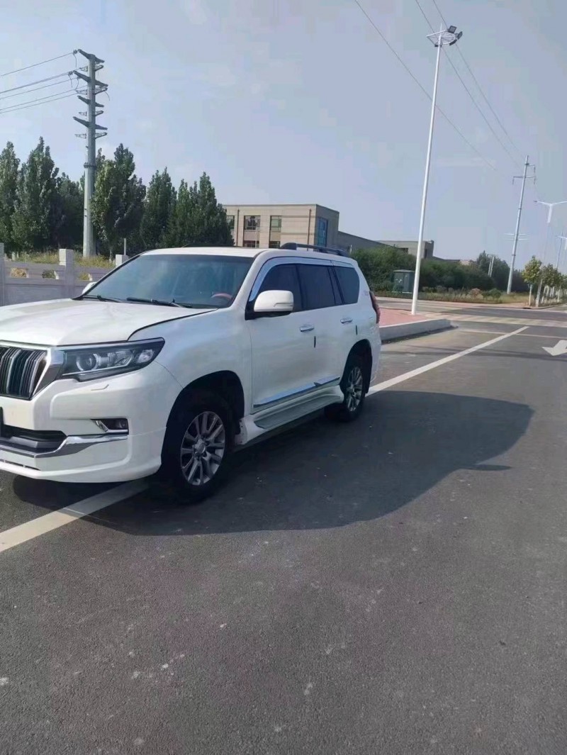 邯郸18年丰田普拉多4