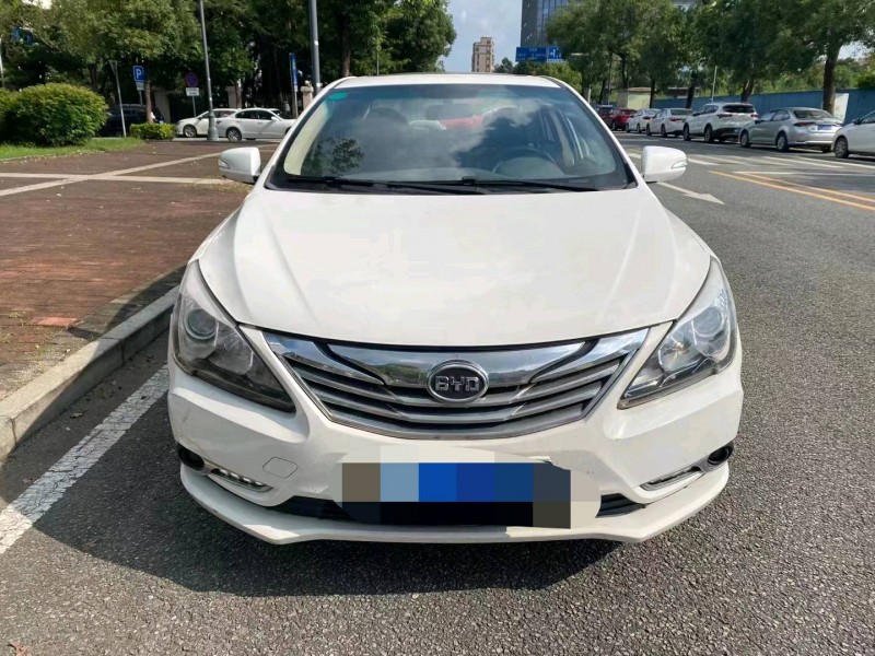 汕头15年比亚迪速锐1