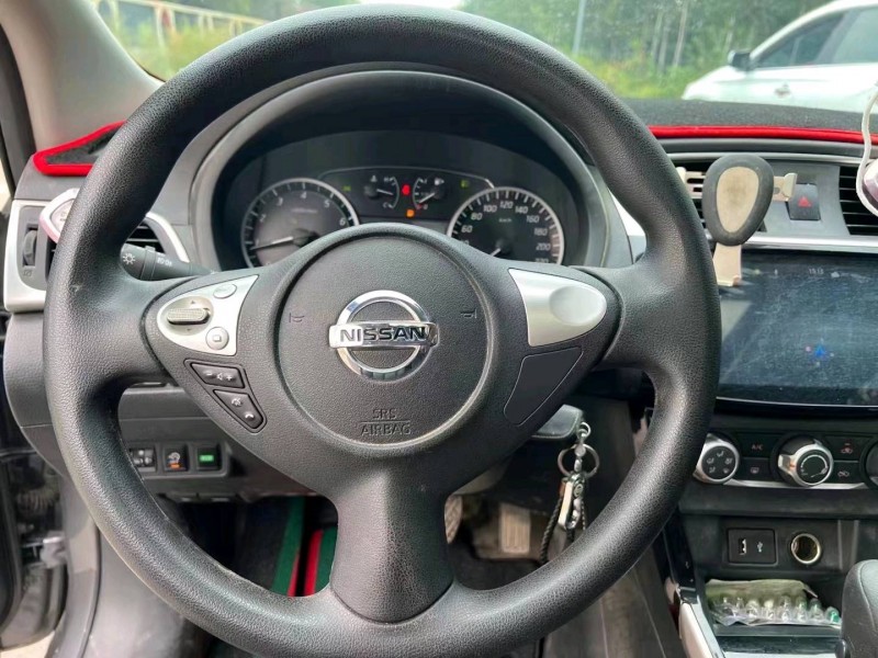 寶雞22年日產軒逸4